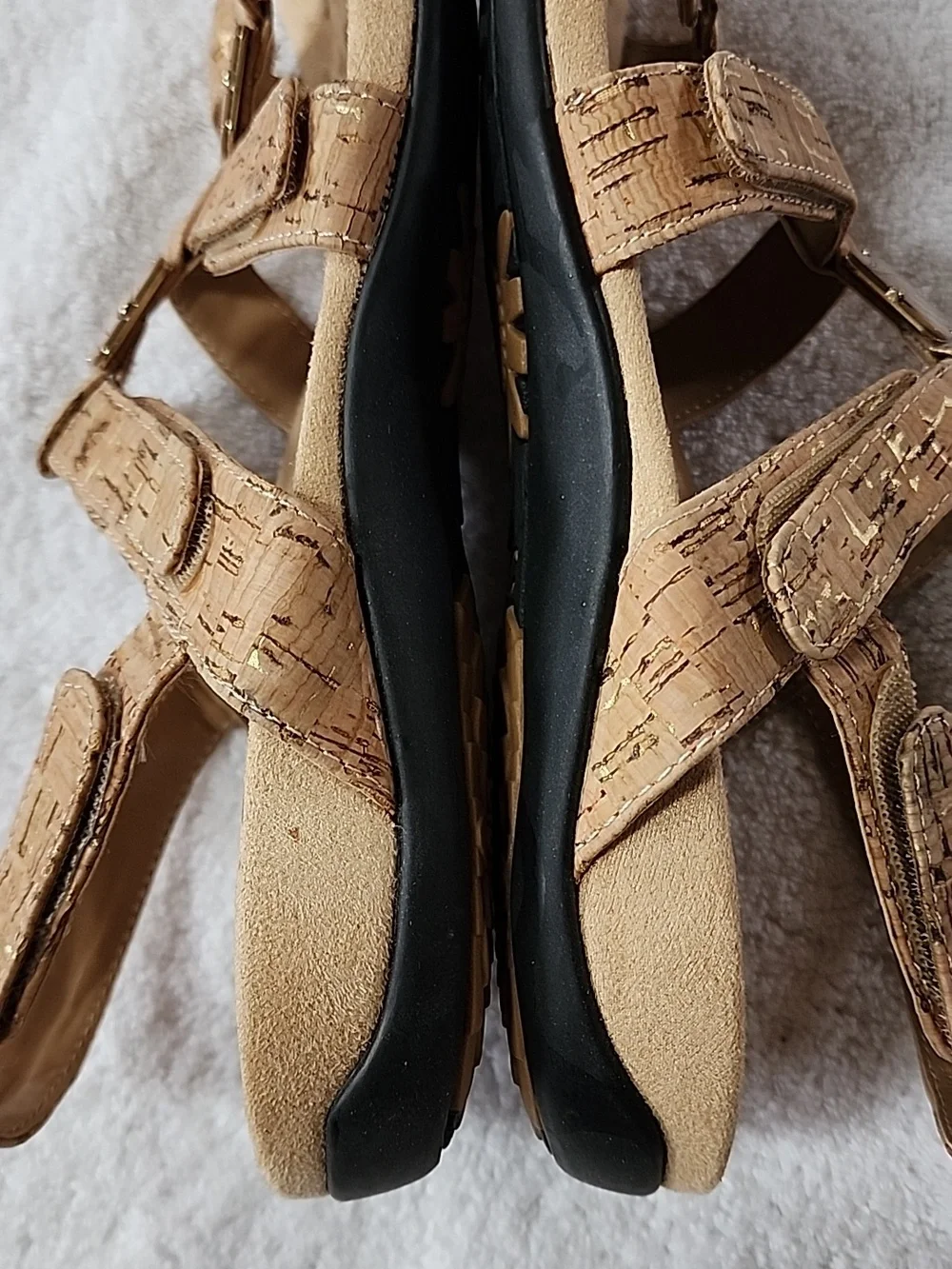 Vionic Amber Women's Cork-Textured Tan & Gold Sandals Size 9 Preowned - Picture 7 of 10